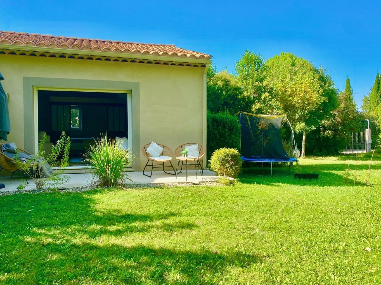Appartement Neuf Et Au Calme Proche Avignon Althen-des-Paluds Εξωτερικό φωτογραφία